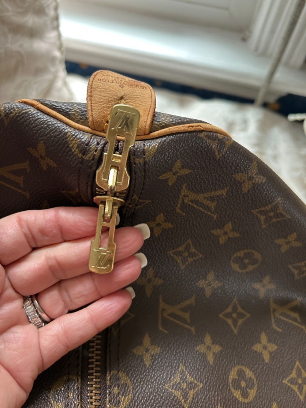 7012. Authentic Louis Vuitton Keepall 55 Brown Mono Canvas Duffle Bag w/COA. - Picture 9 of 12